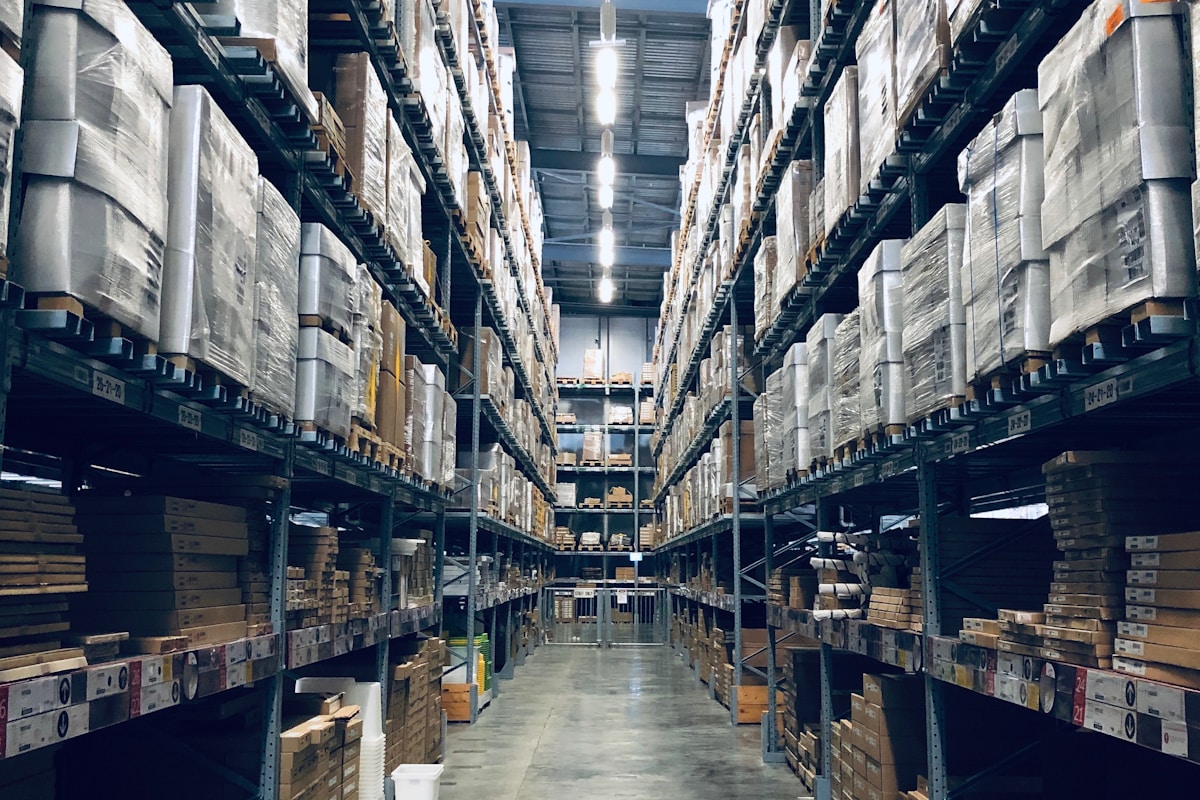 Dark stores e fulfillment: o novo modelo de distribuição urbana